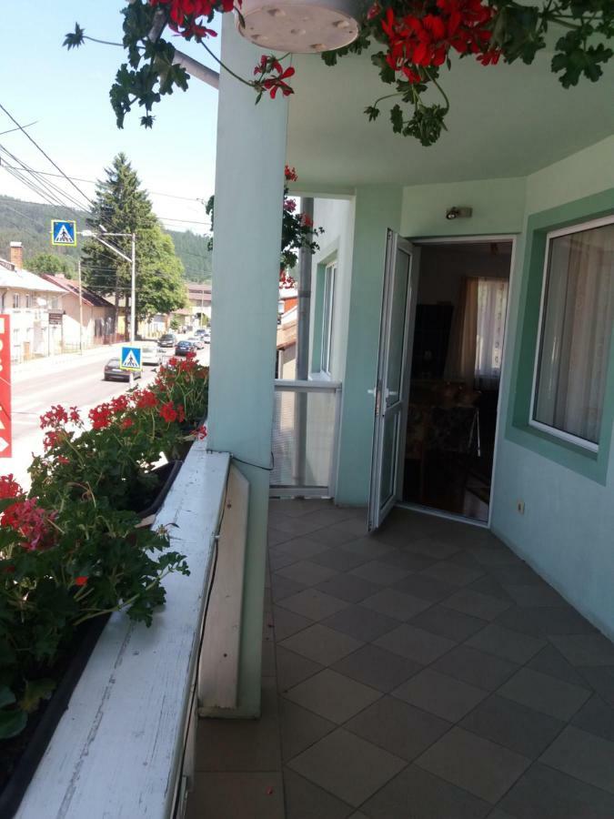 Casa In Bucovina Apartment Gura Humorului Luaran gambar